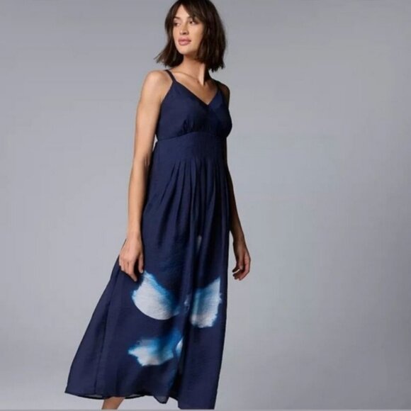 Simply Vera Vera Wang Dresses & Skirts - 2/$30 Simply Vera Vera Tie Dye Navy Wang Dress XS